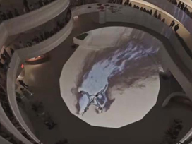 古根海姆博物館Dior結(jié)合投影，盡享舞美