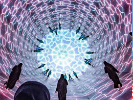 前沿分享丨大型萬花筒，開啟時空穿梭